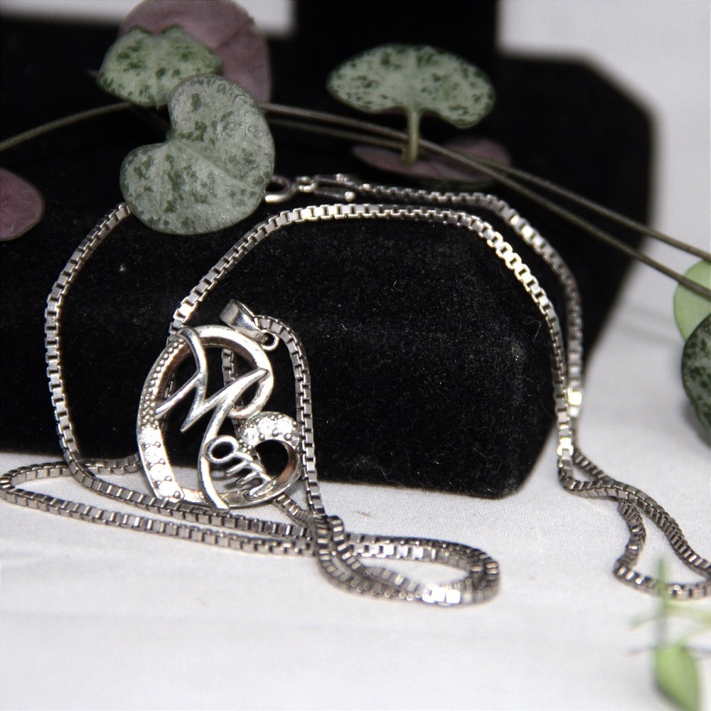 Sterling Silver Mom Heart Pendant Necklace 24 Inch Box Chain Cubic Zirconia 925